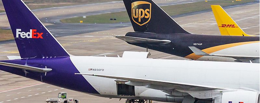 国际快递清关申报身分